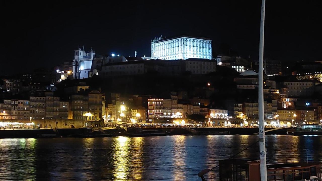 Вилла Vitoria Douro 2 Вила-Нова-ди-Гая Экстерьер фото